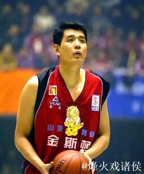 以巩晓彬第一人称独白，中国男篮的逍遥王，不教条还有血性！